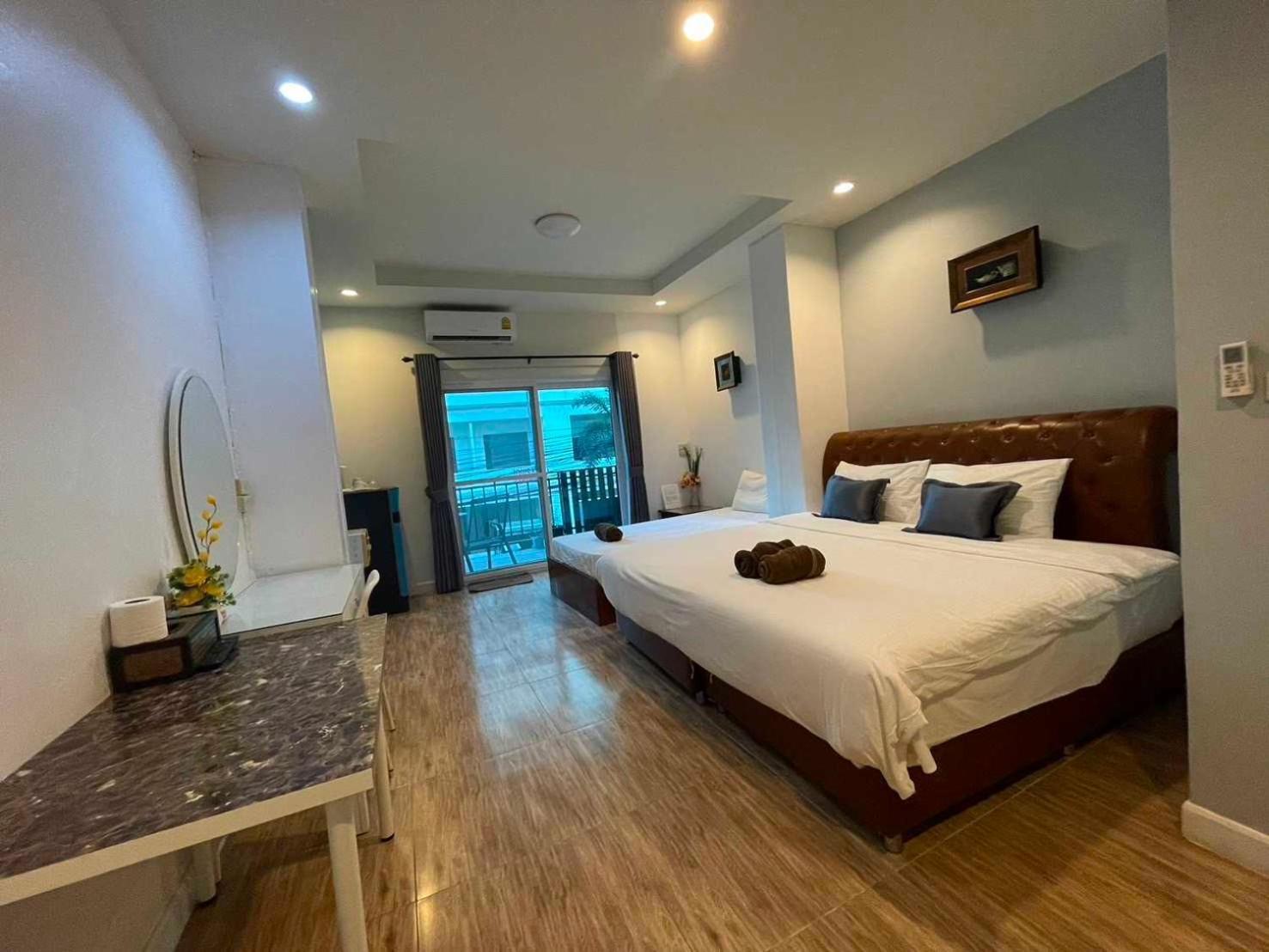 Oyo 75486 Anna Residence Jomtien Eksteriør billede