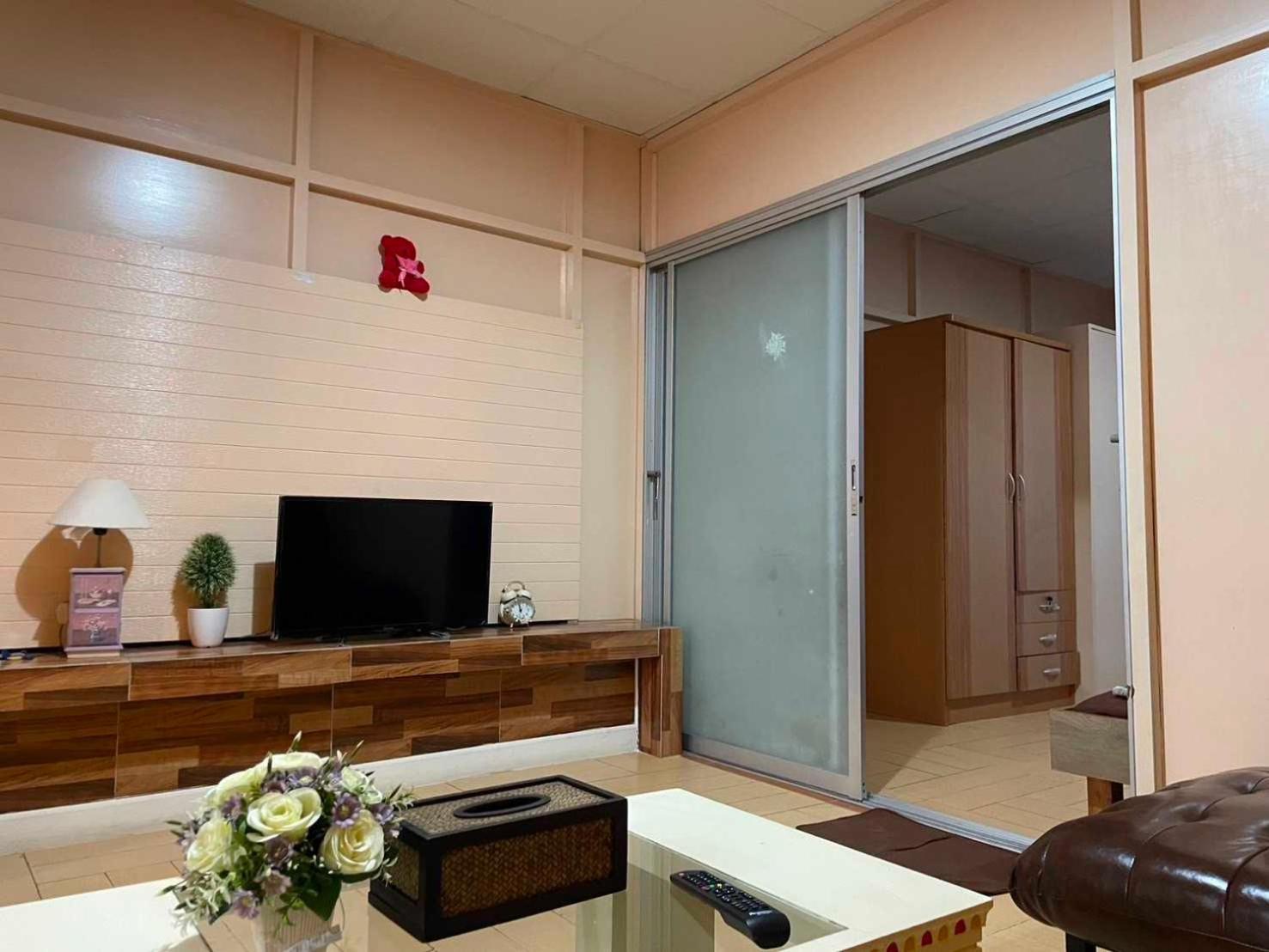 Oyo 75486 Anna Residence Jomtien Eksteriør billede