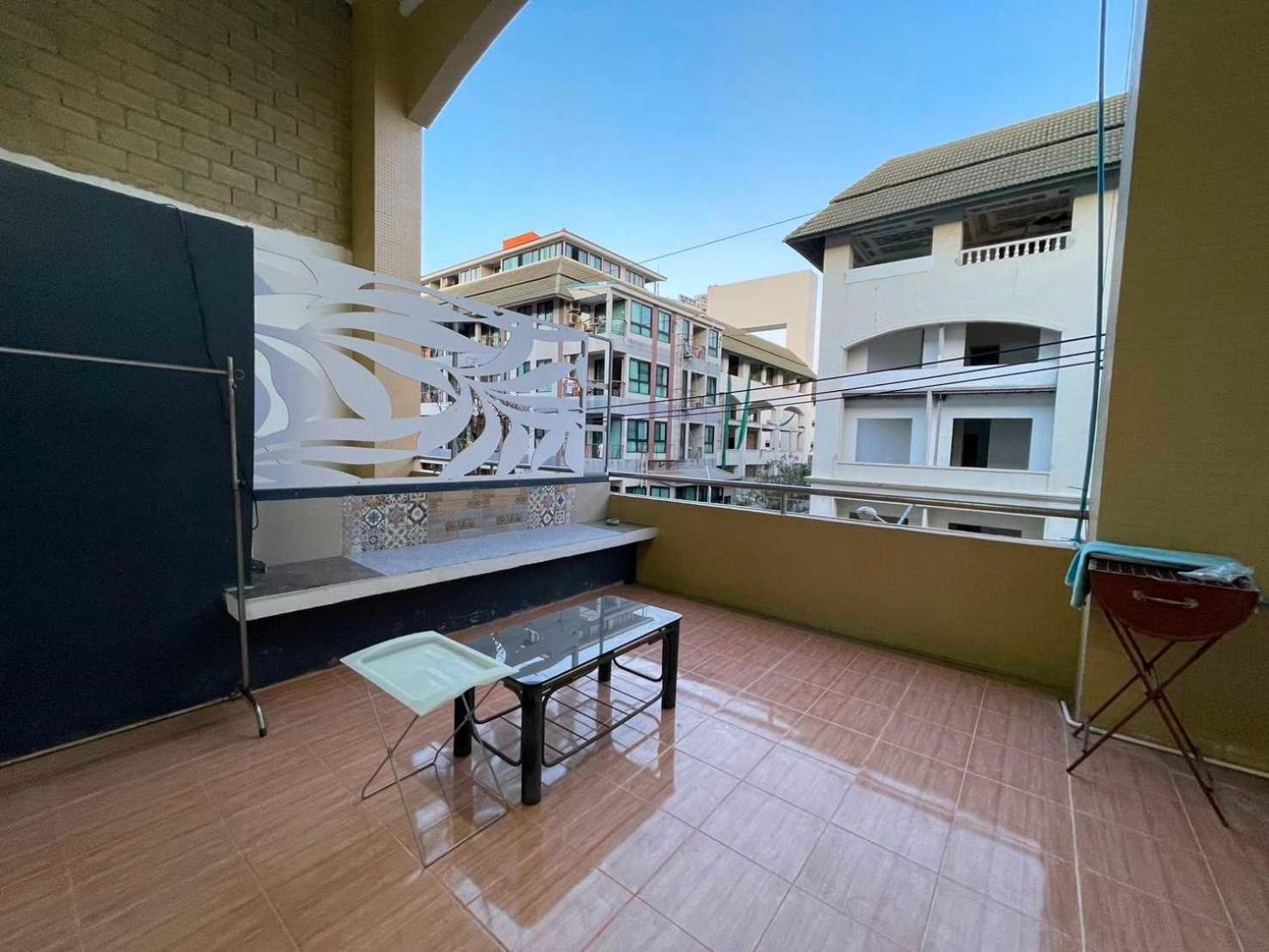 Oyo 75486 Anna Residence Jomtien Eksteriør billede