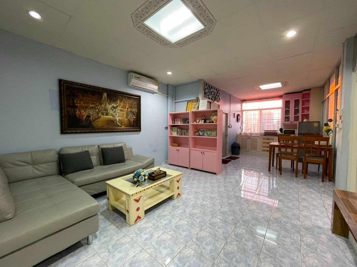 Oyo 75486 Anna Residence Jomtien Eksteriør billede