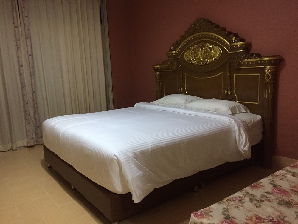 Oyo 75486 Anna Residence Jomtien Eksteriør billede